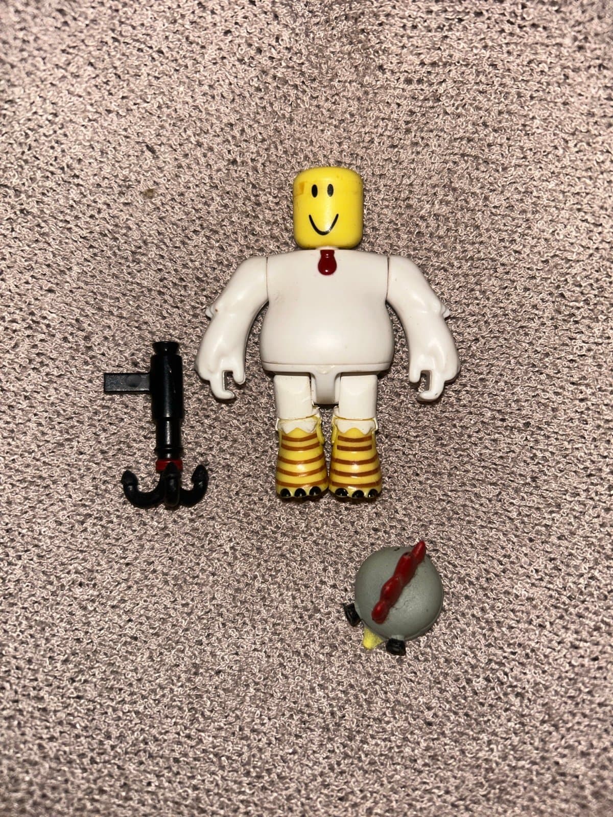 Roblox Chicken Engineer Man Action Figure With Removable Hat - Image 1