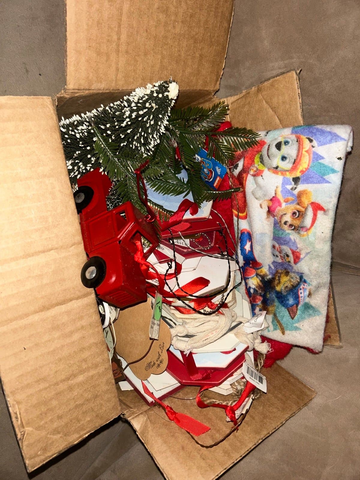 Primitive by Kathy Decor Christmas Tags (Wooden) &(Metal ) $3-$4 Retail Each - Thumbnail 3