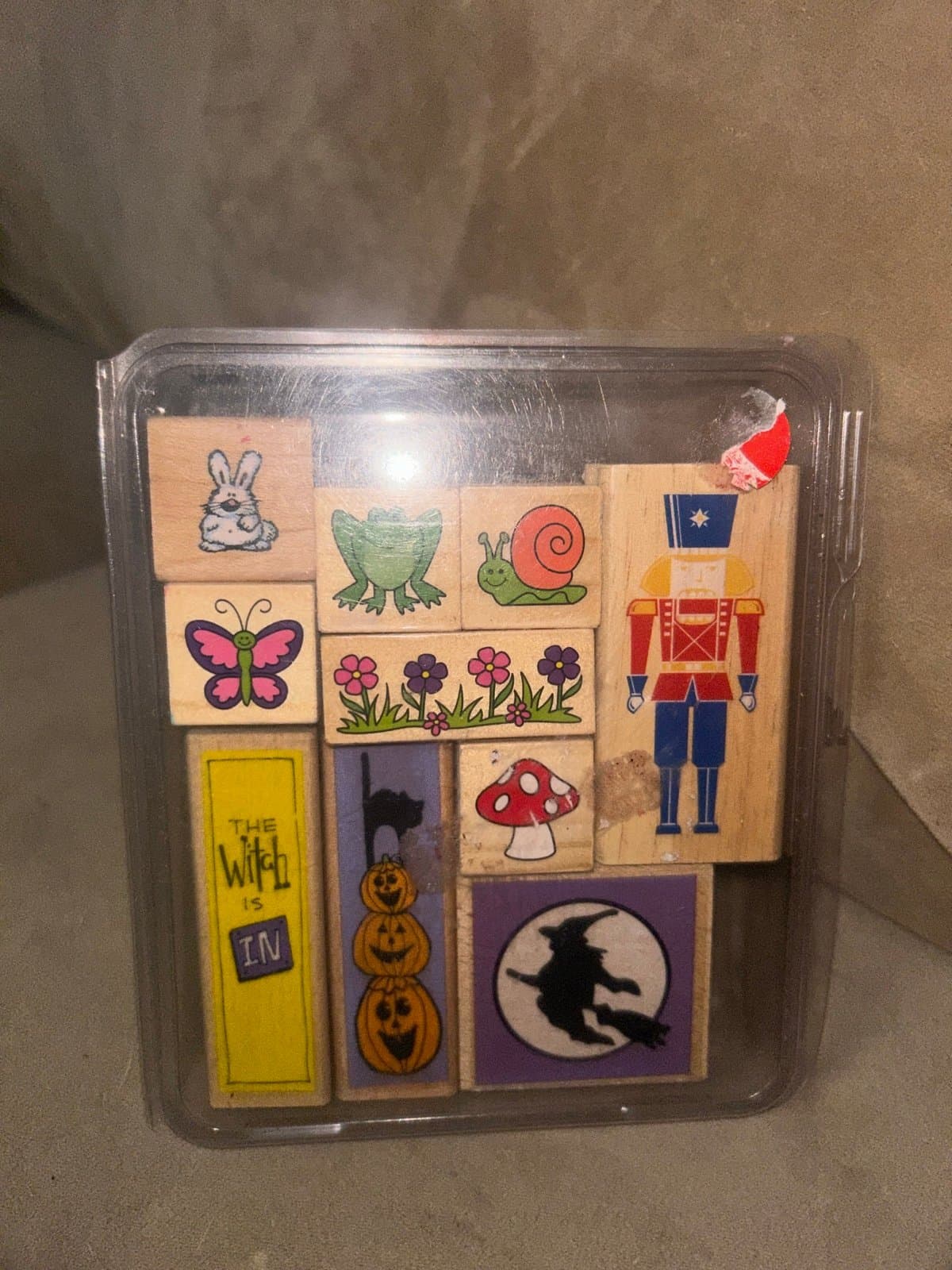 Rubber Stamps used a few 1- Time ships immediately - Thumbnail 2