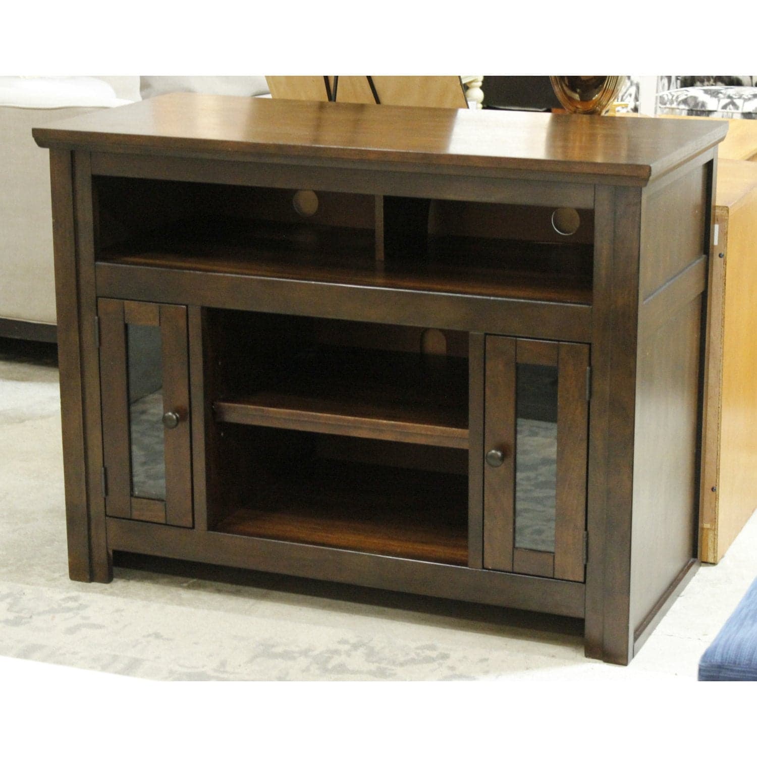 Ashley "Harpan" Dark Mahogany Media Console - Mahogany Finish - Thumbnail 4