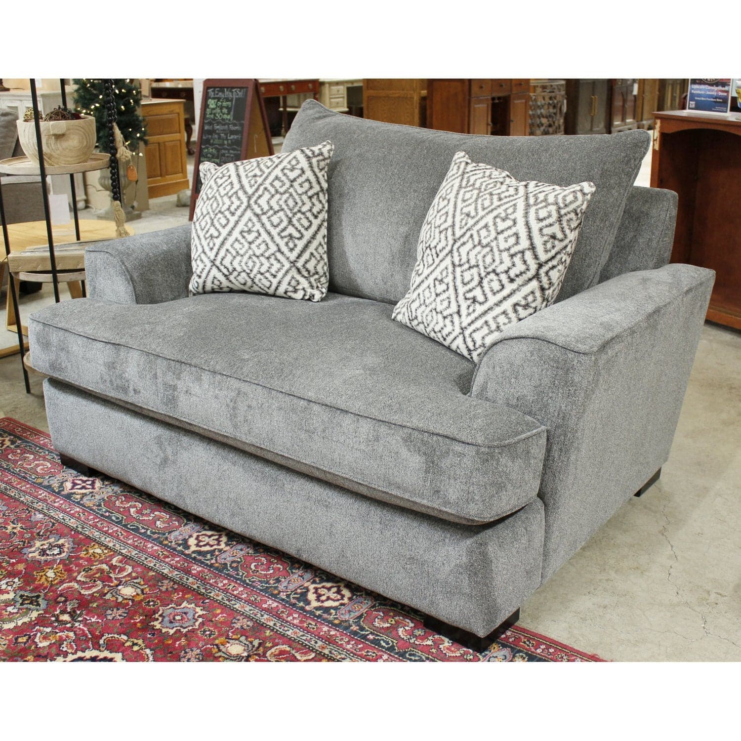 Gray Chenille Loveseat w/Throw Pillows - Gray - Thumbnail 2