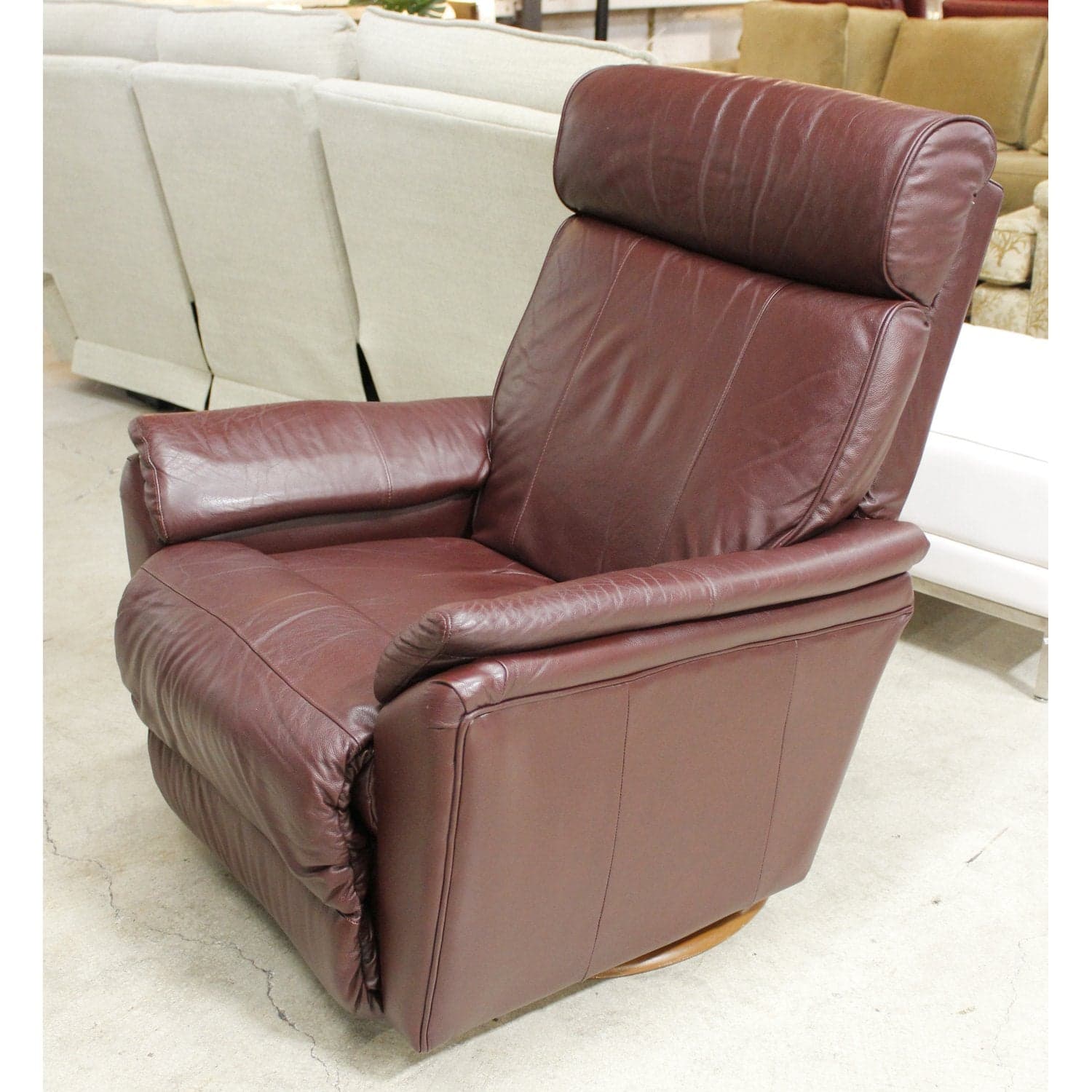 La-Z-Boy Cordovan Leather Swivel Recliner - Cordovan - Thumbnail 4
