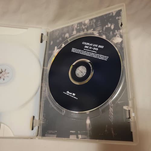 Coldplay – Live 2003 DVD + CD Set (Concert, Documentary, Rare Track Moses) - Thumbnail 4