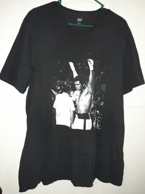 Gap Graphic Tee (Muhammad Ali) Black Short Sleeve T-shirt Mens Size XL - Thumbnail 2
