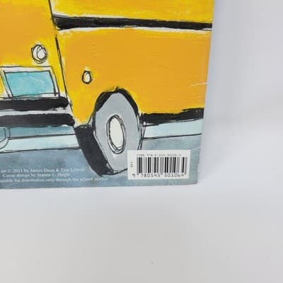 Pete the Cat Paperback Book Bundle Lot Of 2 Books Scholastic White Shoes Rocking - Thumbnail 9