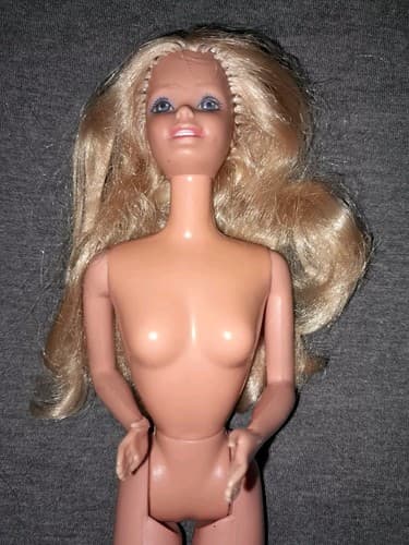 Vtg 1966 Mattel Barbie Doll Long Blonde Hair Philippines Click Knees Bent Elbows - Thumbnail 3