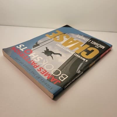 Chase: A Bookshot: A Michael Bennett Story (Paperback or Softback) - Thumbnail 4