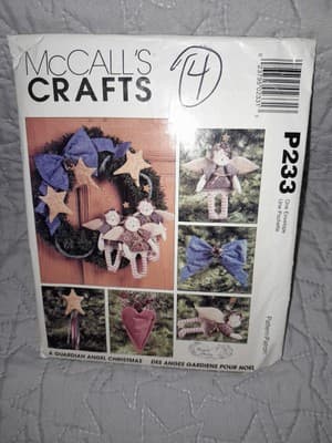 McCalls Crafts 7774 / P233 A Guardian Angel Christmas Wreath Dolls Uncut New - Image 1