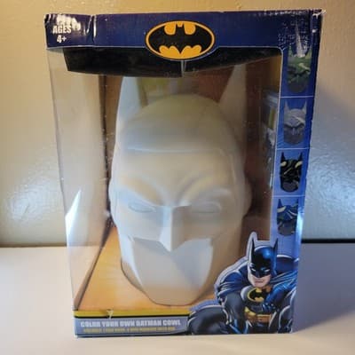 Batman Color Your Own Cowl Mask Set w/ Markers Ages 4+ DC Comics DIY Statue - Image 1