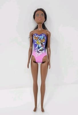 2019 Olympic Swimmer USA Flag & 2021 Beach Butterfly Swimsuit Barbie Lot Of 2 - Thumbnail 10