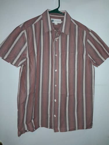 Aeropostale Button Down Mens Small Short Sleeve Shirt Rust with Blue Stripe EUC - Image 1