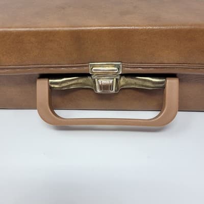 VINTAGE Cassette Tape Storage Case Holds 12 Brown Faux Leather Carry Case - Thumbnail 9