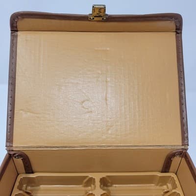 VINTAGE Cassette Tape Storage Case Holds 12 Brown Faux Leather Carry Case - Thumbnail 3