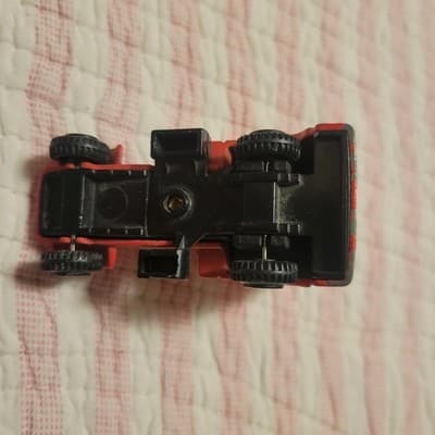 Vintage Volvo Style Cab Over Semi Truck Red Diecast Tractor Unit 1:100 - Thumbnail 2
