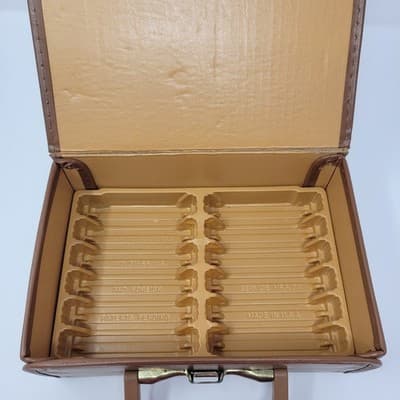 VINTAGE Cassette Tape Storage Case Holds 12 Brown Faux Leather Carry Case - Thumbnail 2