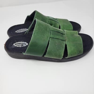 Azaleia Green Leather Slide Sandals Size 8 Brazil Made Comfort Triple Strap LUXE - Thumbnail 6