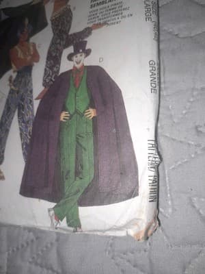 McCalls 4943 Costume Sz Large Buccaneer, Genie, Dracula, Joker Harem Girl CUT - Thumbnail 2