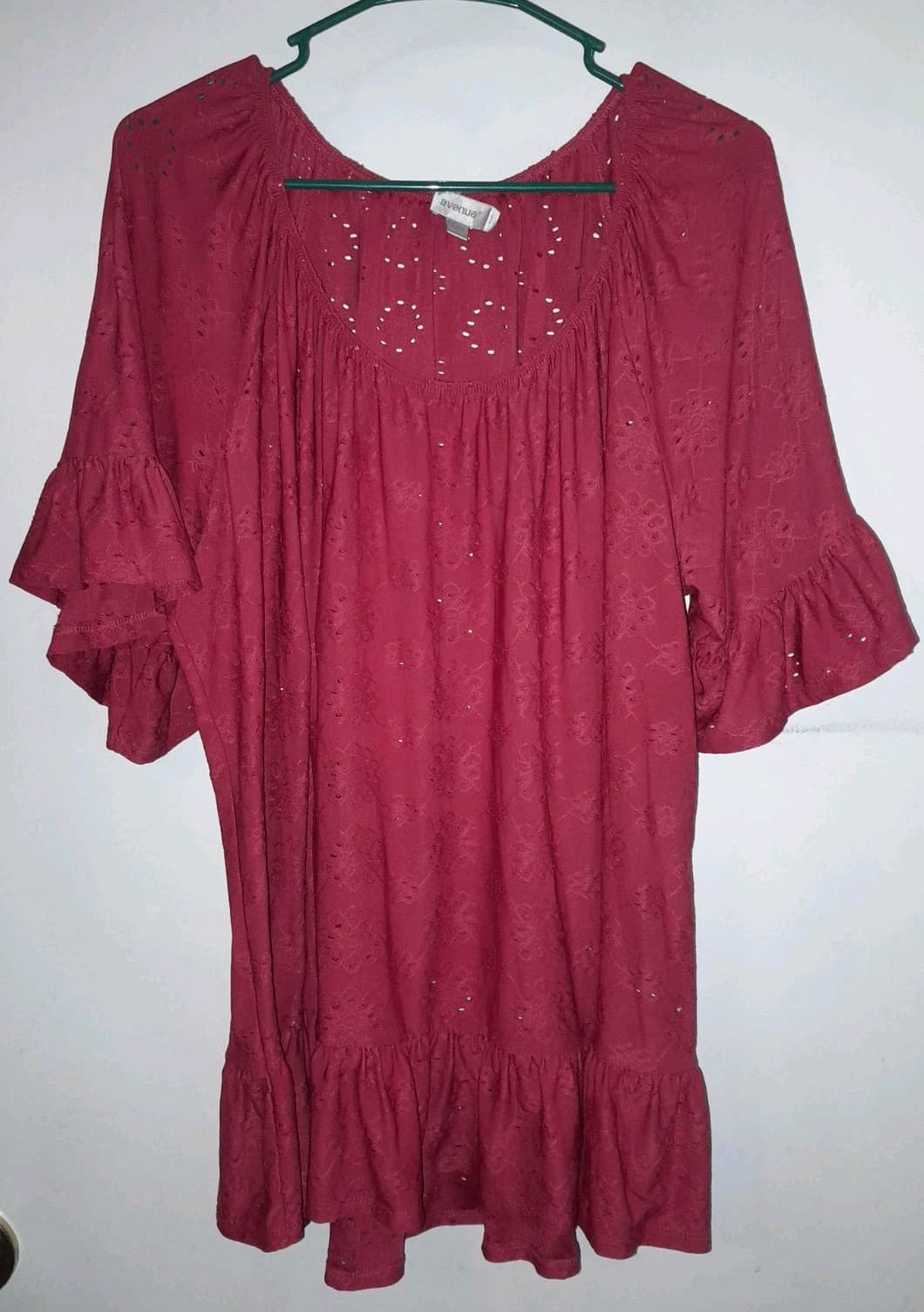 Avenue Red Eyelet Bell Ruffled Sleeves Ruffled Bottom Women’s Plus Size 3X - Thumbnail 4