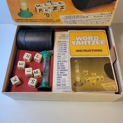 Vtg 1978 Word Yahtzee Game by Milton Bradley Complete Dice Timer Instructions - Thumbnail 4