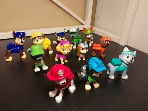 Set Of 12 Nickelodeon Paw Patrol Figures Skye Rubble Chase Marshall Rocky Zuma - Thumbnail 3