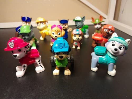 Set Of 12 Nickelodeon Paw Patrol Figures Skye Rubble Chase Marshall Rocky Zuma - Image 1