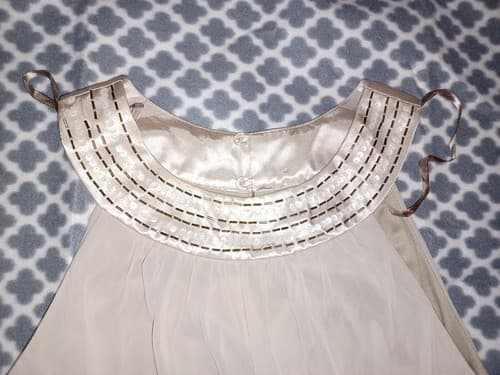 Short 3 Tiered Goddess Dress Beaded Neck Line Elegant Stone 36 3/4" L Sz 14 - Thumbnail 3