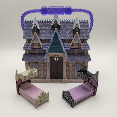 DISNEY Store Animators' Collection Littles Frozen ARENDELLE CASTLE Playset Beds - Image 1