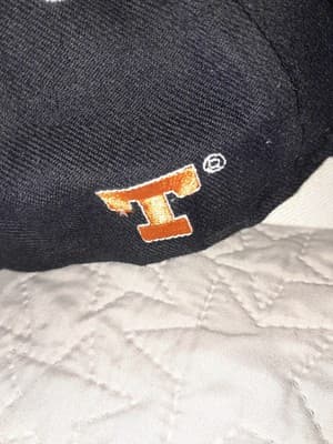 The Authentic University of Texas Longhorns Black & White Big T Hat Cap - Thumbnail 7