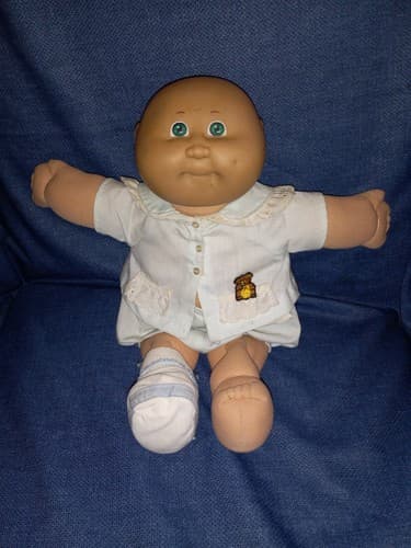 Cabbage Patch Kid Uneeda Doll Rare Mcmlxxx Plastic head Cloth Body Green eyes 85 - Image 1