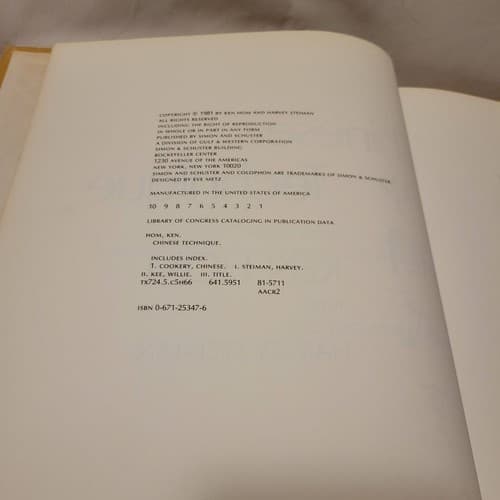 Ken Hom Chinese Cookery Cookbook Authentic Recipes Red Spine - Good - Thumbnail 6