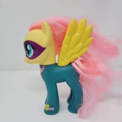 MY LITTLE PONY Pegasus Figure Pink Hair Yellow Wings Hasbro 2010 Colorful Toy - Thumbnail 4