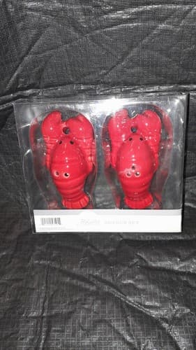 Destination Holiday Lobster Crawfish Salt and Pepper Shakers Crawfish Boil - Image 1