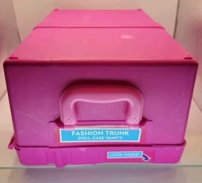 Mattel Barbie Fashion Trunk Hot Pink 8-Doll Storage Case Vanity Mirror - Thumbnail 6