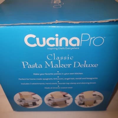 CucinaPro Classic Pasta Maker Deluxe 3 Attachments Spaghetti Ravioli - Thumbnail 5