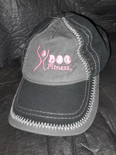 District black & gray hat p31 Fitness Cap - Image 1