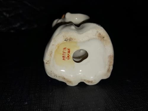 Vintage Japan Kneeing Angel Playing Lute Figurine 3.5 Inches - Thumbnail 8