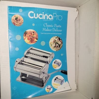 CucinaPro Classic Pasta Maker Deluxe 3 Attachments Spaghetti Ravioli - Thumbnail 7