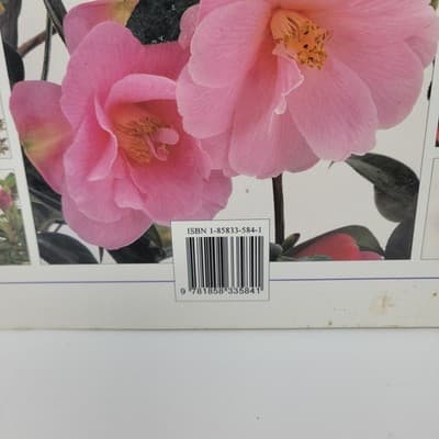 FLOWERING Shrubs & Trees Garden Guide Hardcover Sue Phillips & Neil Sutherland - Thumbnail 4
