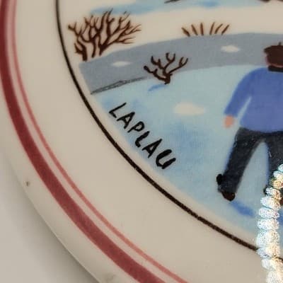 Villeroy & Boch Porcelai Replacement NAIF Christmas Scene Wagon Red Trim Laplau - Thumbnail 4