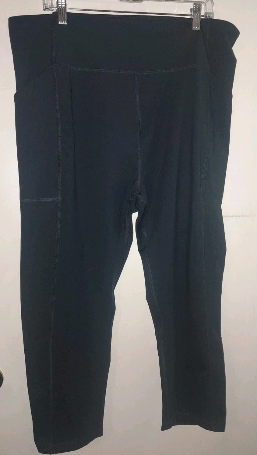 Girlfriend Collective Blue High Rise Compressive Capri Legging w Pockets Sz 6XL - Thumbnail 2