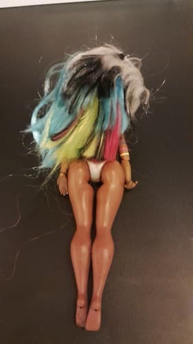 LOL Surprise OMG Lights ANGLES Fashion Doll & Miss Independent Blue Hair Set 2 - Thumbnail 6