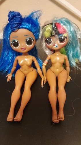 LOL Surprise OMG Lights ANGLES Fashion Doll & Miss Independent Blue Hair Set 2 - Thumbnail 2