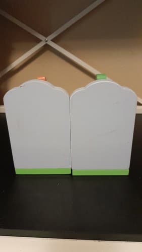 FANTASY FIELDS Knights Castle Bookends Kids Room Nursery Decor Wood Set - Thumbnail 6