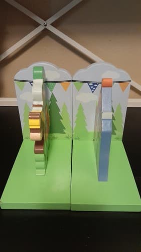 FANTASY FIELDS Knights Castle Bookends Kids Room Nursery Decor Wood Set - Thumbnail 12