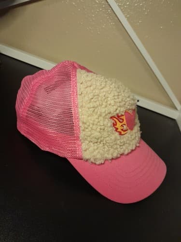 Wild Fable Women's Hat Cap Adjustable Strap Back Pink Fleece Heart with Flames - Thumbnail 2