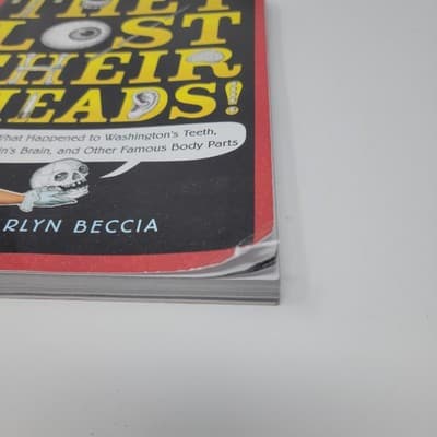 THEY LOST THEIR HEADS Book Carlyn Beccia 2018 Scholastic Paperback - Thumbnail 4