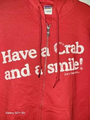 Joe's Crab Shack Red Hoodie Have A Crab And A Smile! Joes Stuff M $35.99 NWT - Thumbnail 3