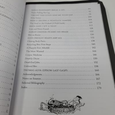 THEY LOST THEIR HEADS Book Carlyn Beccia 2018 Scholastic Paperback - Thumbnail 12