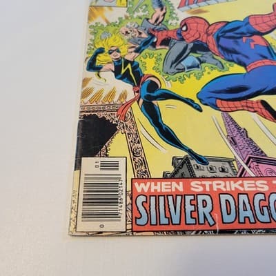 Marvel Team-Up #77 1979 Marvel Comics FN Spider-Man Ms Marvel vs Silver Dagger - Thumbnail 3