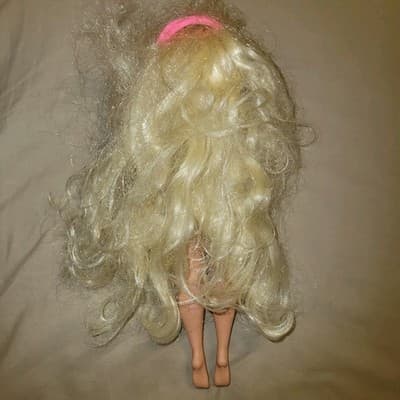 LOL Surprise OMG FLY GURL Fashion Doll Long Blonde Hair Brown Eyes - Thumbnail 3